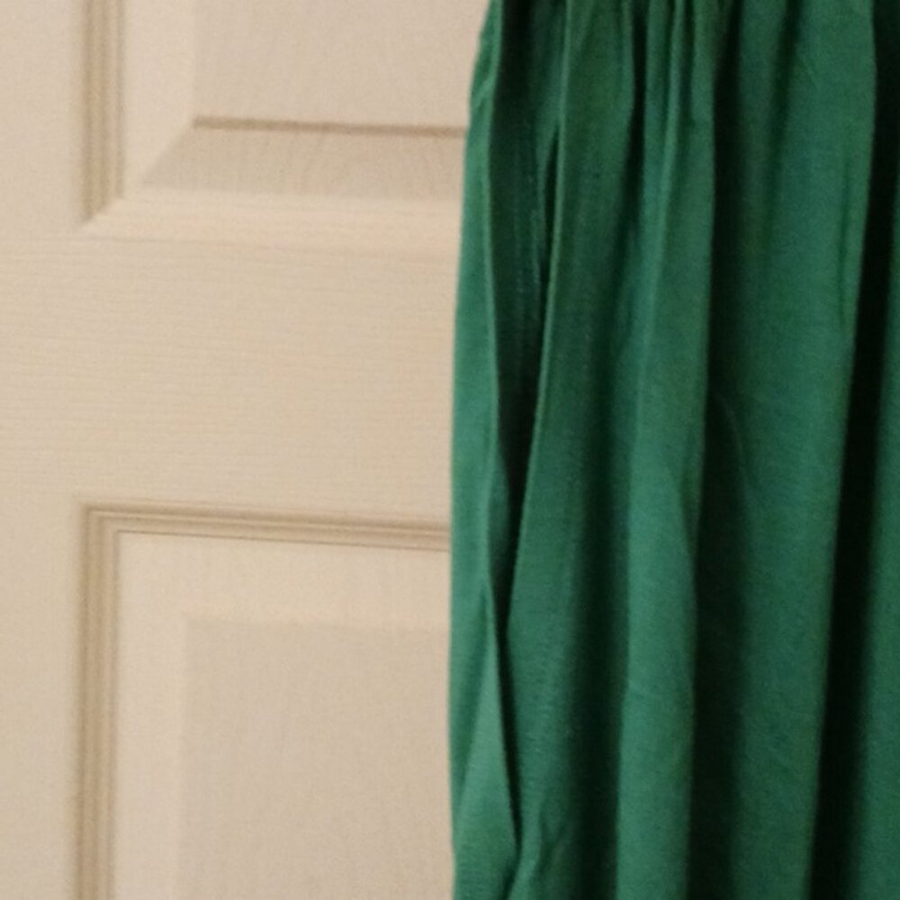 Tops - Picture 6 of 7